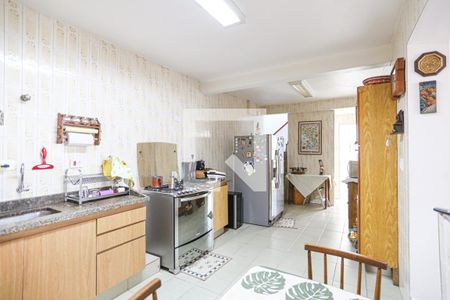 Casa à venda com 350m², 3 quartos e 3 vagasCozinha