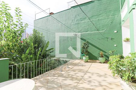 Casa à venda com 350m², 3 quartos e 3 vagasQuintal