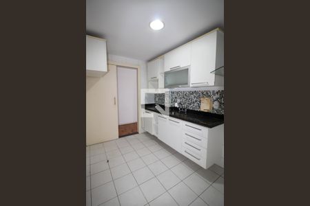 Apartamento para alugar com 90m², 2 quartos e 1 vagaCozinha