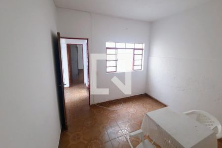 Casa para alugar com 112m², 2 quartos e sem vagaQuarto 2