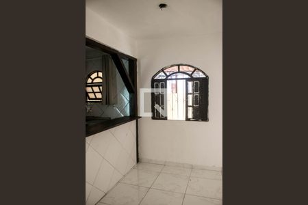 Sala de casa para alugar com 2 quartos, 250m² em Alto do Coqueirinho, Salvador