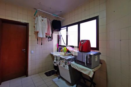 Apartamento à venda com 300m², 4 quartos e 2 vagasCozinha