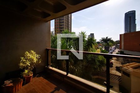 Apartamento à venda com 300m², 4 quartos e 2 vagasvaranda