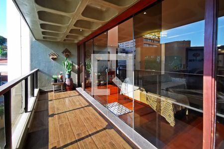 Apartamento à venda com 300m², 4 quartos e 2 vagasvaranda