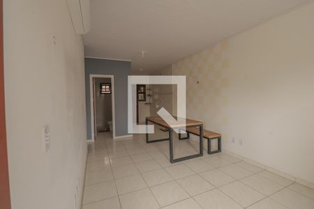 Sala  de casa de condomínio à venda com 2 quartos, 67m² em Sapucaia do Sul, São Leopoldo