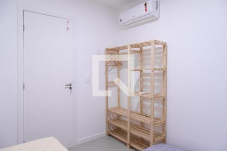 Quarto de apartamento para alugar com 2 quartos, 62m² em Recreio dos Bandeirantes, Rio de Janeiro
