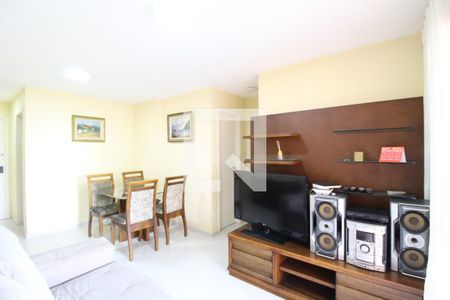 Sala de apartamento para alugar com 2 quartos, 78m² em Jacarepaguá, Rio de Janeiro