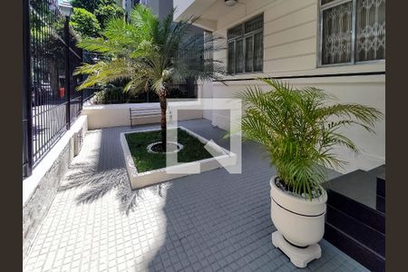 Apartamento à venda com 76m², 3 quartos e sem vagaFachada e portaria