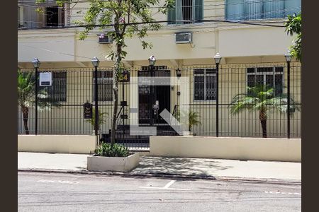 Apartamento à venda com 76m², 3 quartos e sem vagaFachada e portaria
