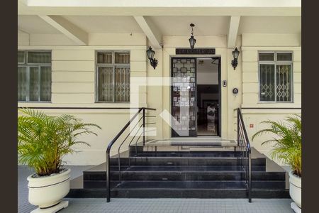 Apartamento à venda com 76m², 3 quartos e sem vagaFachada e portaria