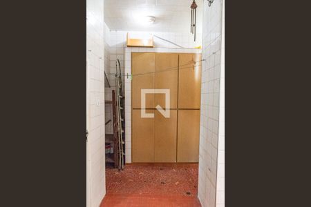 Casa à venda com 145m², 4 quartos e 1 vagaÁrea de serviço