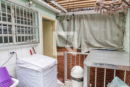 Casa à venda com 145m², 4 quartos e 1 vagaÁrea de serviço 2