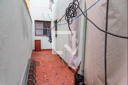 Casa à venda com 145m², 4 quartos e 1 vagaCorredor