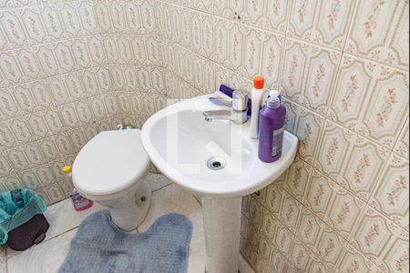 Casa à venda com 145m², 4 quartos e 1 vagaBanheiro