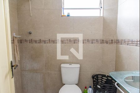 Casa à venda com 145m², 4 quartos e 1 vagaBanheiro 2