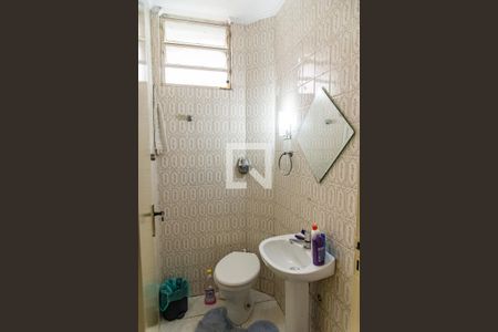 Casa à venda com 145m², 4 quartos e 1 vagaBanheiro