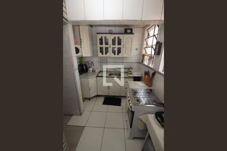 Apartamento à venda com 52m², 2 quartos e 1 vaga Apartamento à venda com 52m², 2 quartos e 1 vagaCozinha