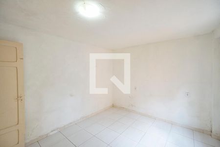 Casa de condomínio à venda com 302m², 5 quartos e sem vaga Casa de condomínio à venda com 302m², 5 quartos e sem vagaQuarto 01