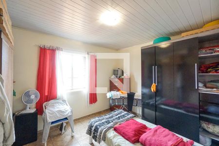 Casa de condomínio à venda com 302m², 5 quartos e sem vaga Casa de condomínio à venda com 302m², 5 quartos e sem vagaQuarto