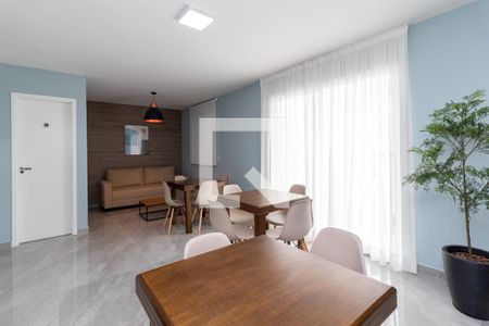 Apartamento para alugar com 42m², 2 quartos e sem vagaÁrea comum - Salão de festas