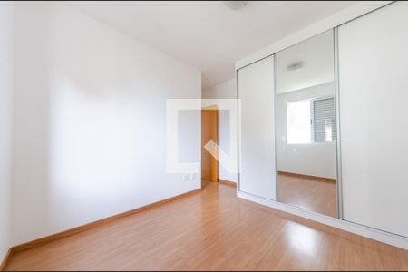Suíte de apartamento à venda com 2 quartos, 65m² em Grajaú, Belo Horizonte