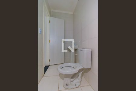 Banheiro de apartamento à venda com 1 quarto, 33m² em Vila Paulo Silas, São Paulo