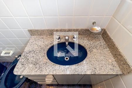 Casa à venda com 209m², 3 quartos e 2 vagas Casa à venda com 209m², 3 quartos e 2 vagasDetalhe Banheiro - Suíte