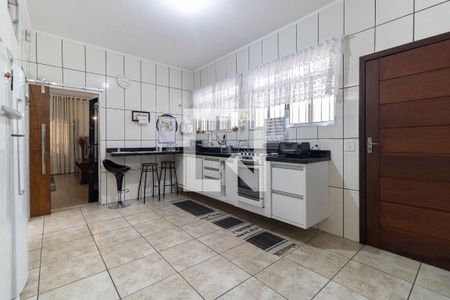 Casa à venda com 320m², 4 quartos e 3 vagasCozinha
