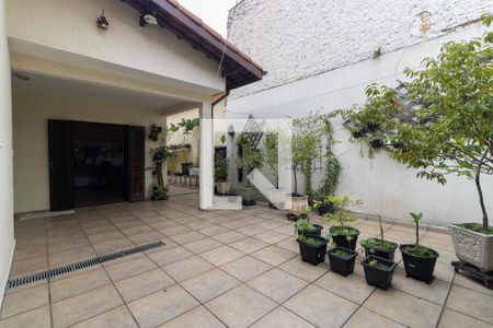 Casa à venda com 320m², 4 quartos e 3 vagasQuintal