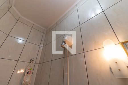 Casa à venda com 320m², 4 quartos e 3 vagasBanheiro 1