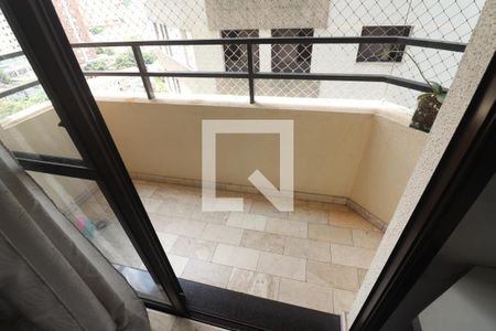 Sacada  de apartamento à venda com 4 quartos, 90m² em Chora Menino, São Paulo