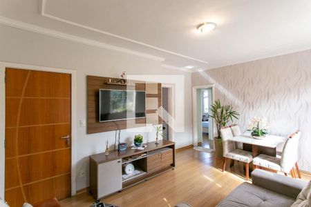 Sala de apartamento para alugar com 2 quartos, 70m² em Monte Carmelo, Belo Horizonte