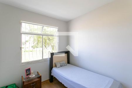 Quarto 1 de apartamento para alugar com 2 quartos, 70m² em Monte Carmelo, Belo Horizonte