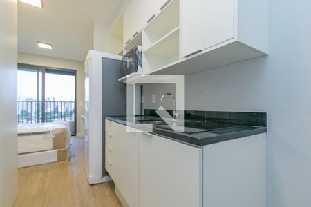 Cozinha de kitnet/studio para alugar com 1 quarto, 25m² em Brooklin Paulista, São Paulo