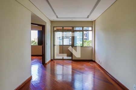 Sala de apartamento para alugar com 1 quarto, 44m² em Santa Efigênia, Belo Horizonte