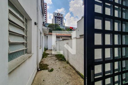 Casa para alugar com 190m², 3 quartos e 3 vagas Casa para alugar com 190m², 3 quartos e 3 vagasQuintal