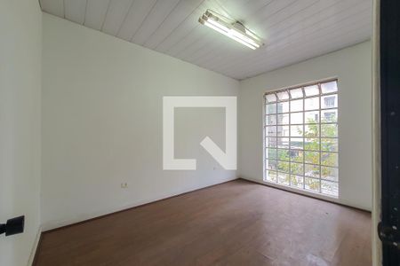Casa para alugar com 190m², 3 quartos e 3 vagas Casa para alugar com 190m², 3 quartos e 3 vagasQuarto 1