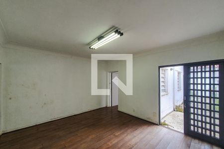 Casa para alugar com 190m², 3 quartos e 3 vagas Casa para alugar com 190m², 3 quartos e 3 vagasSala 2