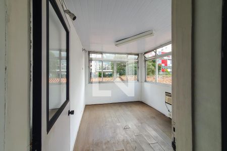 Casa para alugar com 190m², 3 quartos e 3 vagas Casa para alugar com 190m², 3 quartos e 3 vagasQuarto 5