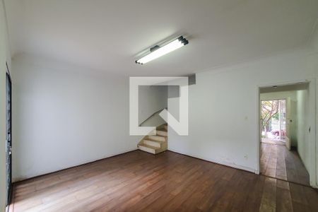 Casa para alugar com 190m², 3 quartos e 3 vagas Casa para alugar com 190m², 3 quartos e 3 vagasSala 2