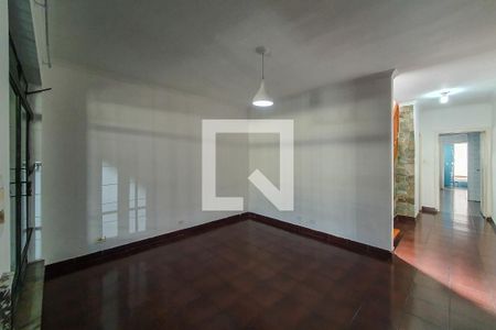 Sala de casa à venda com 3 quartos, 109m² em Vila São José, São Paulo