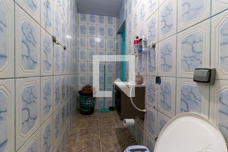 Casa à venda com 180m², 5 quartos e sem vagaBanheiro - Casa 02