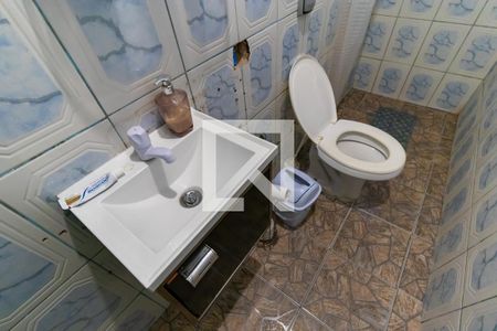 Casa à venda com 180m², 5 quartos e sem vagaBanheiro - Casa 02