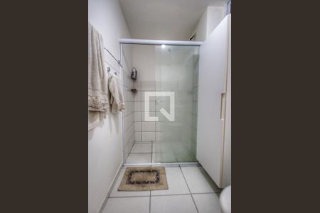 Apartamento à venda com 45m², 2 quartos e 1 vaga Apartamento à venda com 45m², 2 quartos e 1 vagaBanheiro
