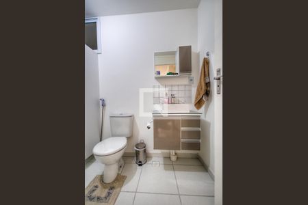 Apartamento à venda com 45m², 2 quartos e 1 vaga Apartamento à venda com 45m², 2 quartos e 1 vagaBanheiro