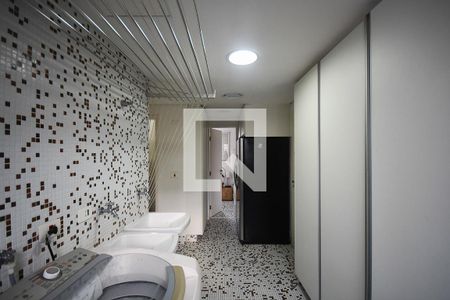 Apartamento para alugar com 220m², 5 quartos e 4 vagasÁrea de serviço