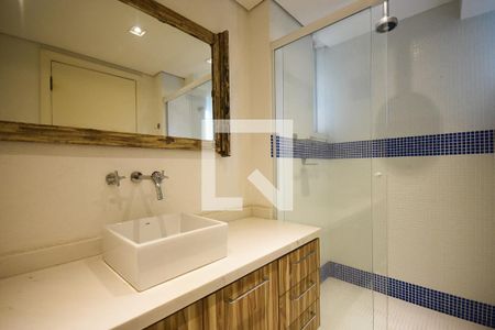 Apartamento para alugar com 220m², 5 quartos e 4 vagasBanheiro suíte 2