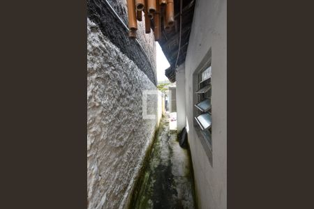 Casa para alugar com 50m², 1 quarto e 1 vaga Casa para alugar com 50m², 1 quarto e 1 vagaCorredor