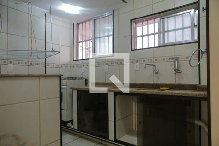 Apartamento para alugar com 67m², 2 quartos e 1 vaga Apartamento para alugar com 67m², 2 quartos e 1 vagaCozinha