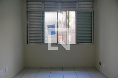Apartamento para alugar com 67m², 2 quartos e 1 vaga Apartamento para alugar com 67m², 2 quartos e 1 vagaQuarto
